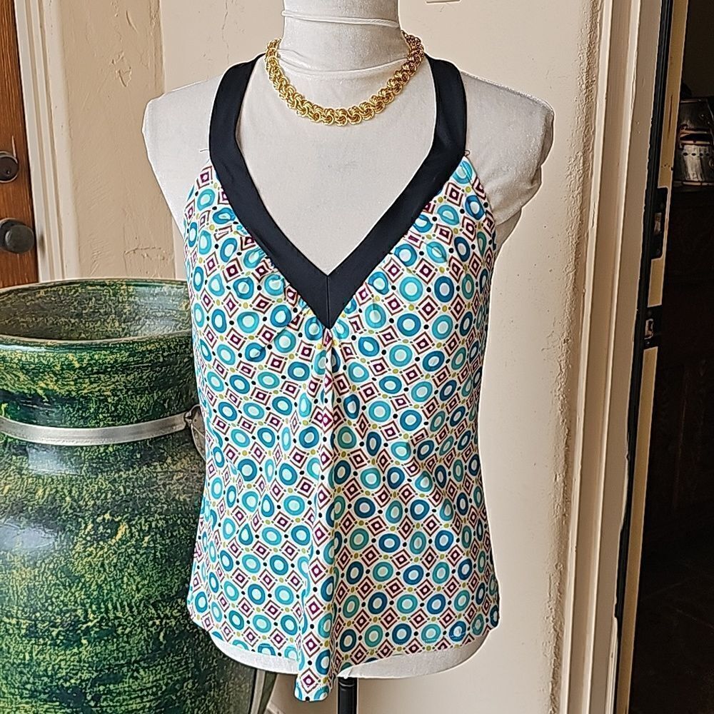 Geometric design swim top by Soma size 14